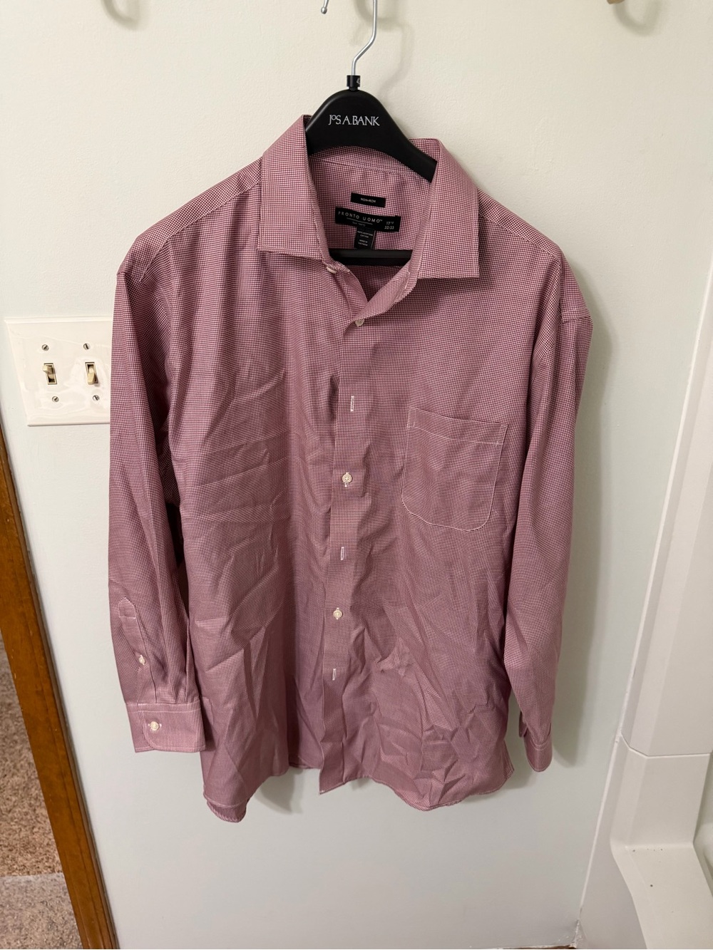 Pronto Uomo Men's Button-Front Dress Shirt - Red Check